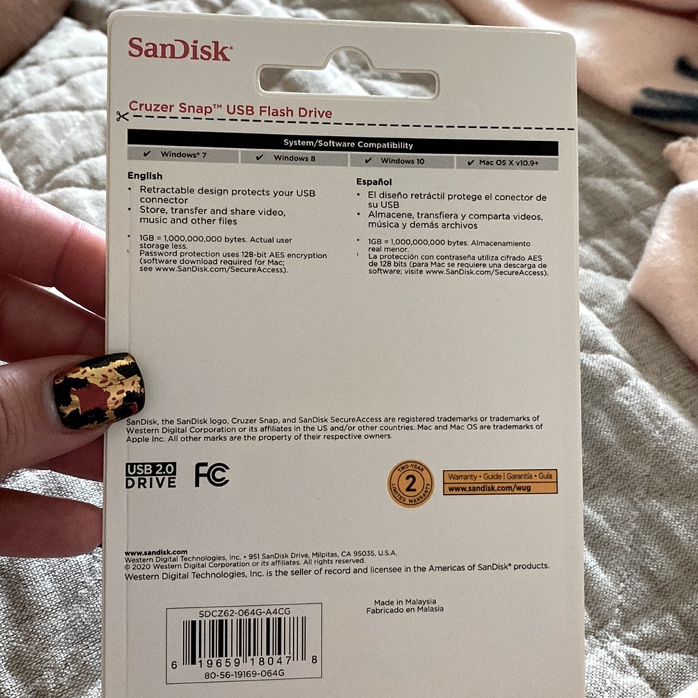 64 GB USB Flash Drive - Picture 2 of 2